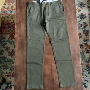 J.CREW Slim Green Pant